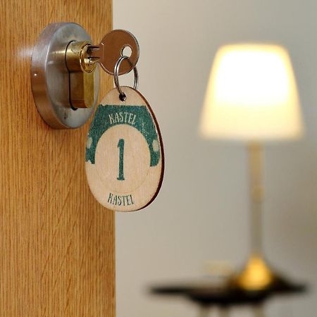 Zamek Nectiny Hotel Luaran gambar