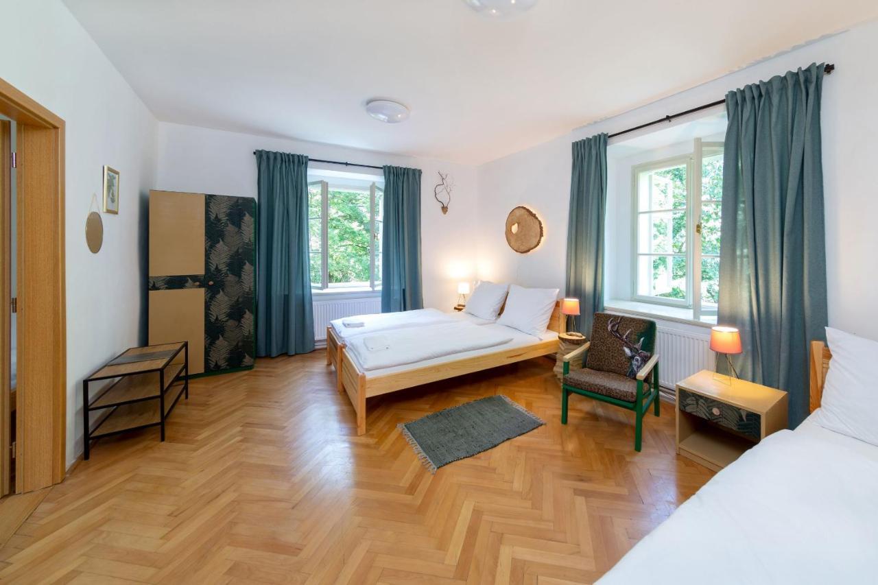 Zamek Nectiny Hotel Luaran gambar