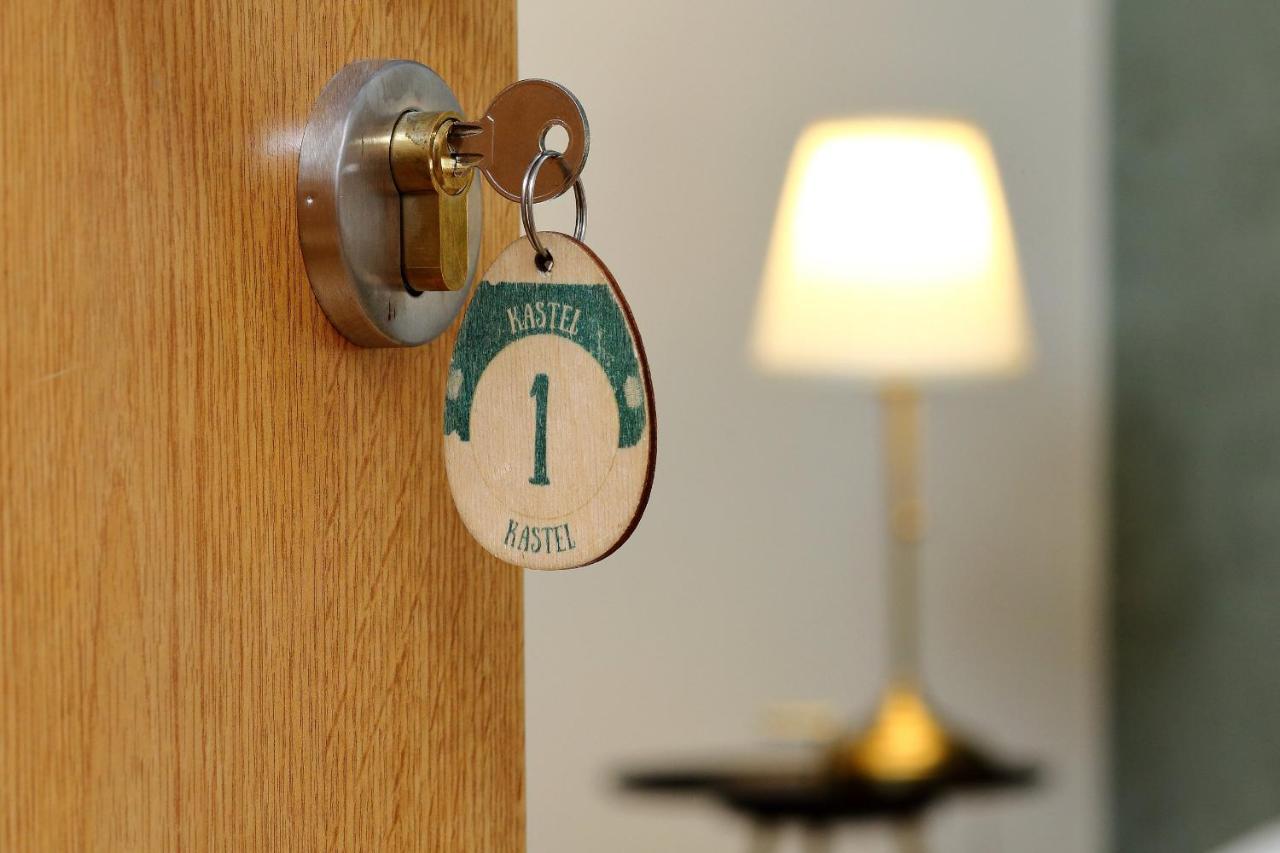 Zamek Nectiny Hotel Luaran gambar
