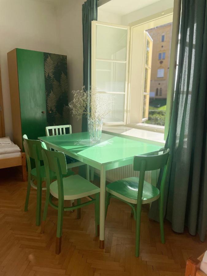 Zamek Nectiny Hotel Luaran gambar